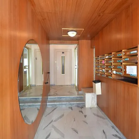 Apartment Le Nadia Nizza