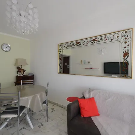 Le Nadia Apartment Nizza